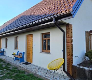 Dubicze Cerkiewne House | Pet-Friendly Getaway at Błękitny Domek with Kitchen Access