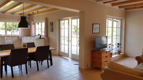 Wydminy House | Błękitny Domek: Guest Favorite with Pet-Friendly Amenities