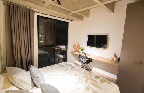 Suramericana Apartment | Top-Rated B 48 Living with Inviting Hot Tub Amenities