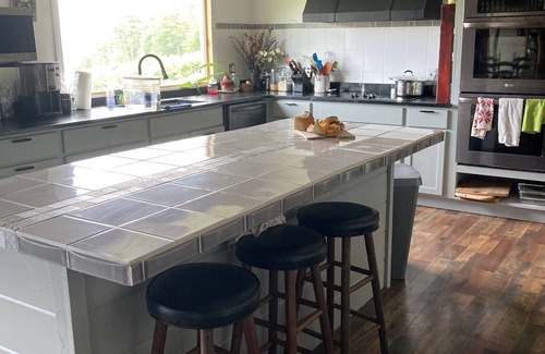 Cornish Bed & Breakfast | Cozy B&B with Breakfast & Kitchen - Guest Rated 9.8/10