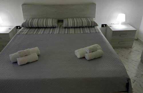 Eboli Bed & Breakfast | Delightful B&B A Casa di Anto with Hot Tub & Breakfast