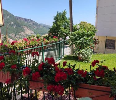 Castelsaraceno Bed & Breakfast | Pet-Friendly Retreat at B&B A casa di Carla - 10/10 Rating