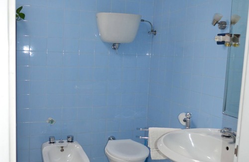 Terni Bed & Breakfast | Comfortable Stay at B&B A Casa di Carla for Families