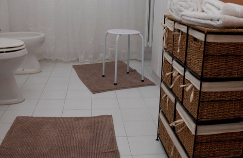Avellino Bed & Breakfast | Discover B&B A-caso: Family-Friendly with Breakfast Included