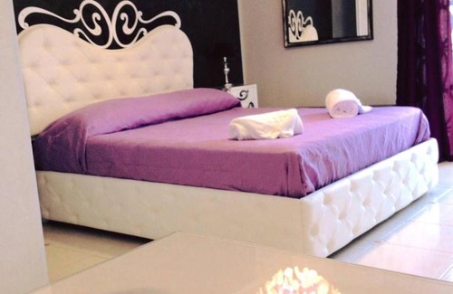 Mazzaro Bed & Breakfast | Discover B&B A Due Passi Dal Mare with Oceanfront Charm