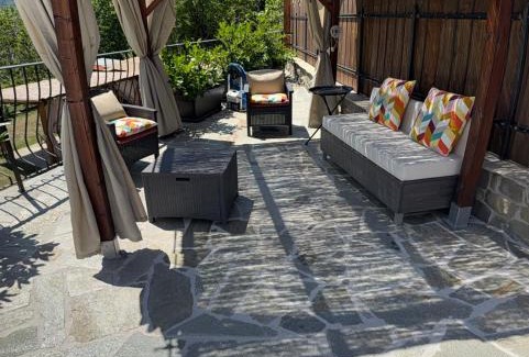 Stia Bed & Breakfast | Experience B&B A…Monte: Oceanfront Getaway with Pool