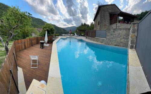 Stia Bed & Breakfast | Experience B&B A…Monte: Oceanfront Getaway with Pool