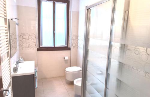 Cologno Monzese Bed & Breakfast | Cozy B&B Steps from Milan Metro - Casa Adriana