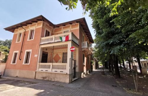 Collegno Bed & Breakfast | Guest Rated 9.7: B&B Ad Quintum Torino with Family Dining