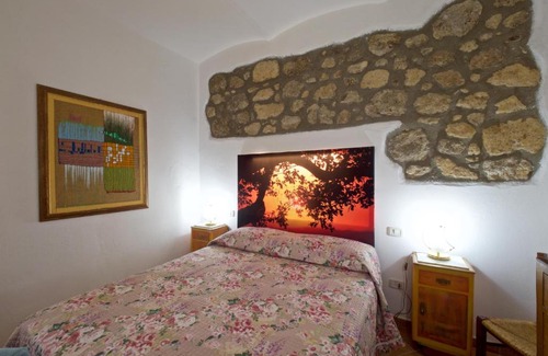 Bagnore Bed & Breakfast | Pet-Friendly B&B ai Castagni: Guest Rated 10/10 Comfort