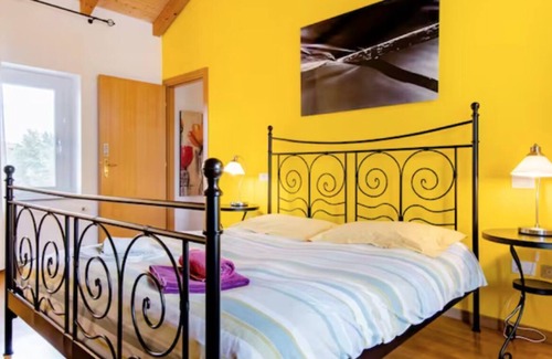 Udine Bed & Breakfast | Exceptional B&B Ai Tigli: Family-Friendly with Breakfast