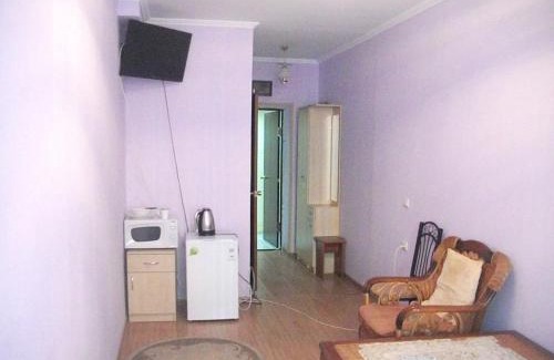 Aktau Bed & Breakfast | Pet Friendly Retreat at B&B Aktau - Perfect for Families