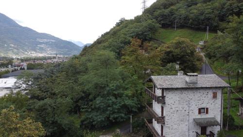 Andalo Valtellino Bed & Breakfast | Top-Rated Family-Friendly B&B Al Carotin with Breakfast