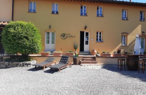 Capannori Bed & Breakfast | Discover B&B Alloro: Oceanfront Getaway with Pool Access