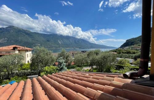 Limone sul Garda Bed & Breakfast | Ocean View Bliss at B&B Am Gardasee Blick - Rated 9/10