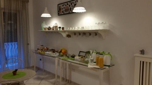 Capodimonte Bed & Breakfast | Guest Rated 10/10 at B&B Aminei Metrò - Family Friendly Stay