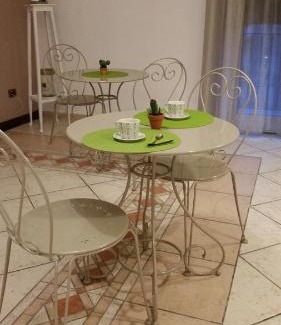 Capodimonte Bed & Breakfast | Guest Rated 10/10 at B&B Aminei Metrò - Family Friendly Stay