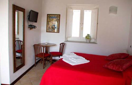 Roccella Jonica Bed & Breakfast | Family-Friendly B&B Amphisya with Impressive 8.8 Rating