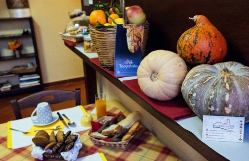 Tarquinia Bed & Breakfast | Guest Rated 10/10 at B&B Antiche Mura with Breakfast!