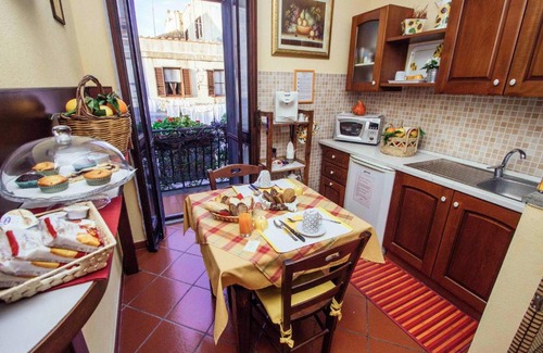 Tarquinia Bed & Breakfast | Guest Rated 10/10 at B&B Antiche Mura with Breakfast!