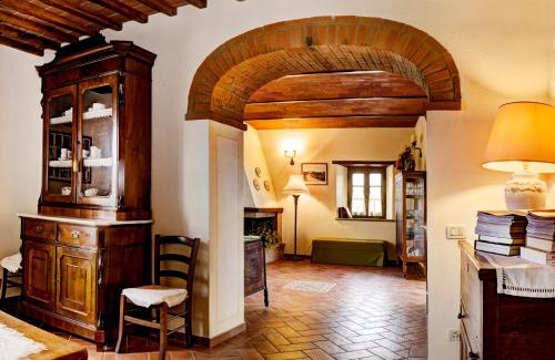 Gaiole in Chianti Bed & Breakfast | Oceanfront B&B Antiche Rime with Hot Tub & Breakfast