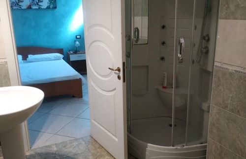 Salve Bed & Breakfast | Welcoming B&B Arcobaleno: Family-Friendly with Breakfast