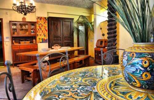 Zafferana Etnea Bed & Breakfast | Inviting B&B Aria Dell' Etna: Guest Rated 9/10 with Breakfast