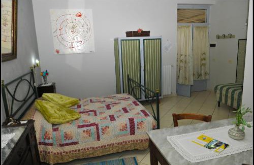 Ceriale House | B&B Au Caruggiu