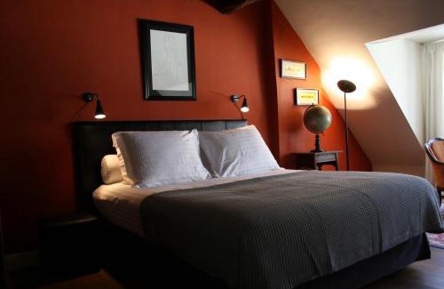 Wyck Bed & Breakfast | Discover B&B Au Lion D'or: Pet-Friendly Retreat with Dining