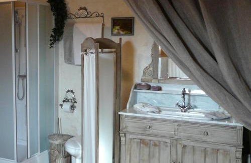 Seloignes Bed & Breakfast | Discover B&B Aux Gaietés de la Sabotière: 9/10 Guest Rated