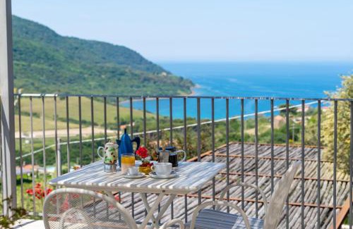 Agropoli Bed & Breakfast | Guest Rated B&B Baia Di Trentova with Delicious Breakfast