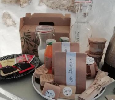 Pettinengo Bed & Breakfast | Delightful B&B Balcone del Biellese with Breakfast & Pets
