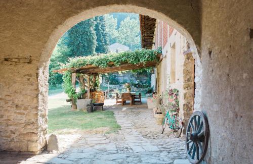 Levice Bed & Breakfast | Pet-Friendly B&B Barbaia with Delicious Breakfast Options