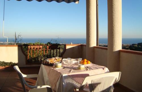 Gerace House | Discover B&B Bellavista: Pet-Friendly with Breakfast Included