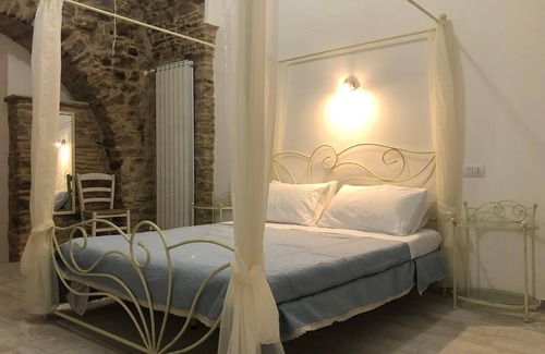 Castelluccio Valmaggiore Bed & Breakfast | Discover B&B Belvedere Castelluccio Valmaggiore Today!