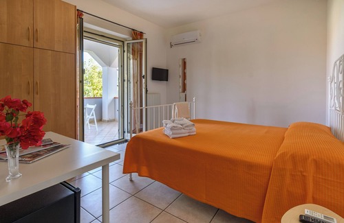 Agropoli Bed & Breakfast | Unforgettable Stays at B&B Belvedere with Breakfast Included