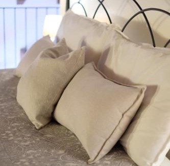 Lurago Marinone Bed & Breakfast | Guest Favorite: B&B Belvedere with Restaurant Amenities