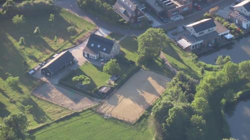 Kapelle Bed & Breakfast | Oceanfront B&B Biesehof with Breakfast & Family-Friendly Vibes