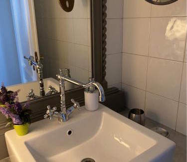Carmagnola Bed & Breakfast | Pet and Child Friendly B&B Binot with 8.5/10 Rating