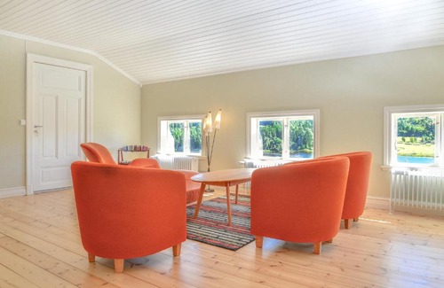 Bjartra Bed & Breakfast | Guest Rated B&B Bjärtrå: Pet-Friendly Retreat with Hot Tub