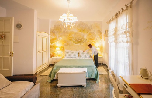 Mascalucia House | Eco-Friendly B&B Blanc Maison Etna with Pool & Restaurant