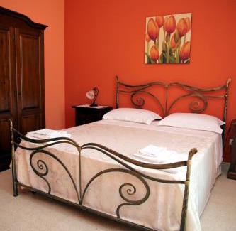 Specchia Bed & Breakfast | Guest Rated B&B Borgosolare: Ideal for Families & Breakfast