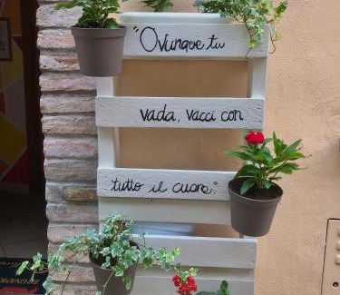 Arcevia Bed & Breakfast | Discover B&B Brunamonti: Family-Friendly Stay with Dining