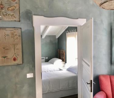 Mercatale House | Inviting B&B Cà Bianca dell'Abbadessa: Family-Friendly Stay