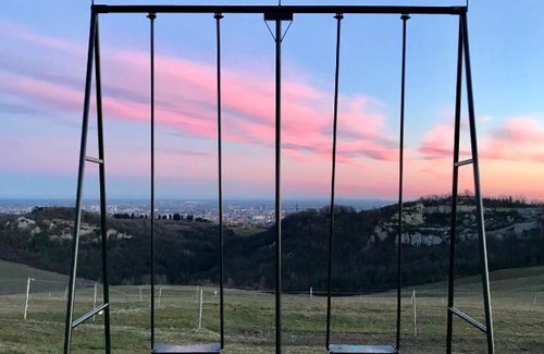 Mercatale House | Inviting B&B Cà Bianca dell'Abbadessa: Family-Friendly Stay