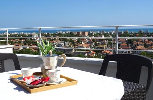 Riccione Bed & Breakfast | Discover B&B Cá Bianca Ventisette with Oceanfront Bliss