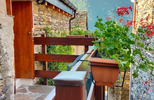 Cicogna Bed & Breakfast | Discover B&B Ca' Del Pitur Cicogna: Pet & Child Friendly Stay