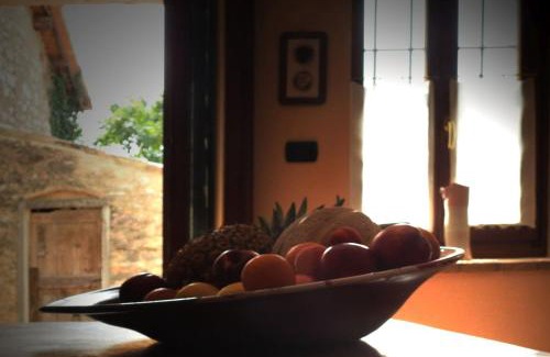 Caprino Veronese Bed & Breakfast | Top-Rated B&B Ca' Ori with Pool and Family-Friendly Amenities