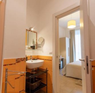 Quartieri Nuovi della Mosella Bed & Breakfast | Discover B&B Cairoli: Pet-Friendly & Family-Oriented Stay