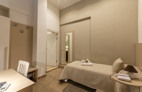 Quartieri Nuovi della Mosella Bed & Breakfast | Comfortable B&B Cairoli: Ideal for Families with Breakfast